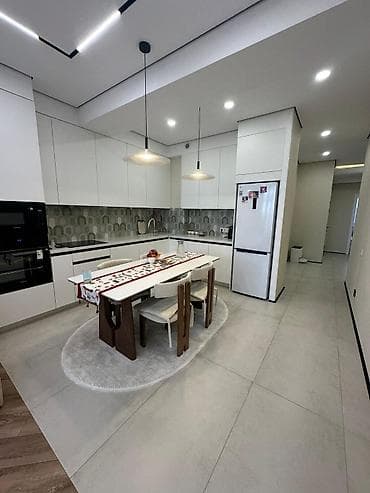 bay tash: 3 комнаты, 94 м², Элитка, 3 этаж, Дизайнерский ремонт — 1