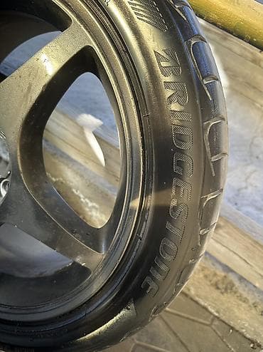 m5 e60: Литые Диски R 17 Комплект, отверстий - 5, Б/у — 5