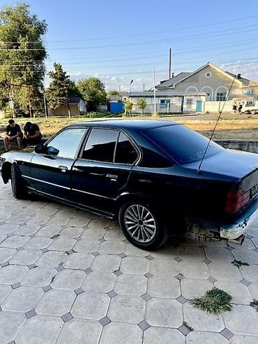 jak авто: BMW 5 series: 1992 г., 2 л, Механика, Бензин, Седан — 9