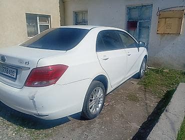 byd e5 цена в китае: BYD E5: 2019 г., 0.1 л, Автомат, Электромобиль, Седан — 4