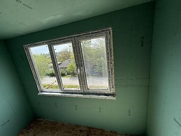 квартиры 106 серии: Балкон/лоджия с выносом и остеклением ПВХ - Трёхстворчатое — 6