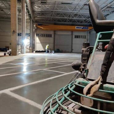 заливка пола: Стяжка Бесплатная консультация Больше 6 лет опыта — 1