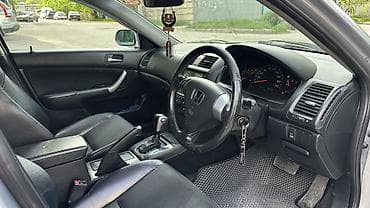step: Honda Accord: 2003 г., 2 л, Автомат, Бензин, Седан — 8
