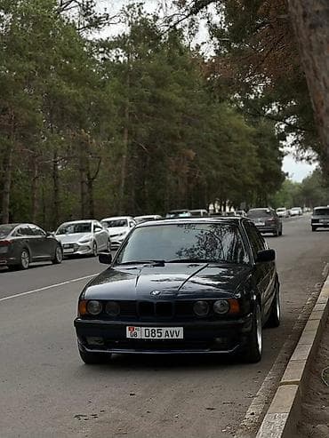 Унаа сатуу: BMW 5 series: 1993 г., 2.5 л, Кол менен иштөөчү, Бензин, Седан — 5