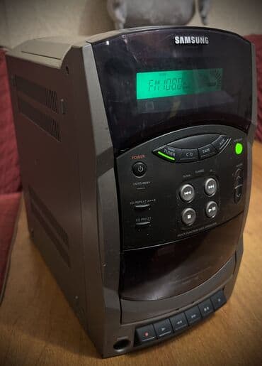 Усилители звука: Продам музыкальный центр айва в рабочем состоянии без колонок без — 2