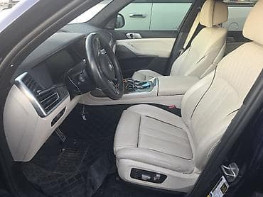 2020: BMW X7: 2020 г., 3 л — 10