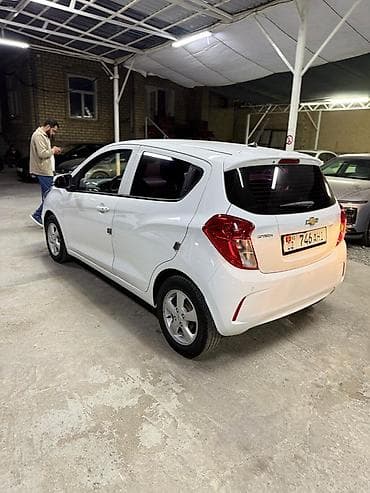 subaru turbo: Chevrolet Spark: 2018 г., 1 л, Автомат, Бензин, Хэтчбэк — 4