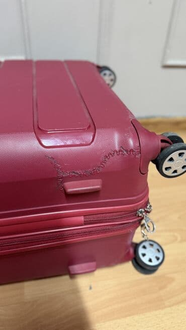 Чемоданы: Чемодан, Б/у, Материал: Полиэстер, Большой (более 70 л), Кодовый замок, На колесах, С выдвижной ручкой — 7