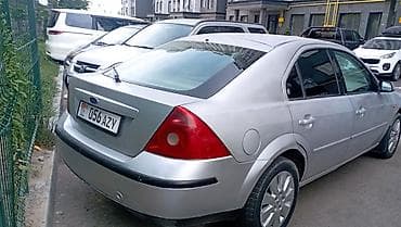 Ford Mondeo: 2001 г., 2 л, Автомат, Газ, Седан
