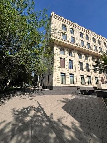 800: Продажа офисов 1700 м², С ремонтом, Бизнес центр, 2 этаж — 2