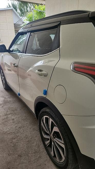 жилет дорожный сигнальный: Ssangyong Tivoli: 2020 г., Типтроник, Бензин, Кроссовер — 3