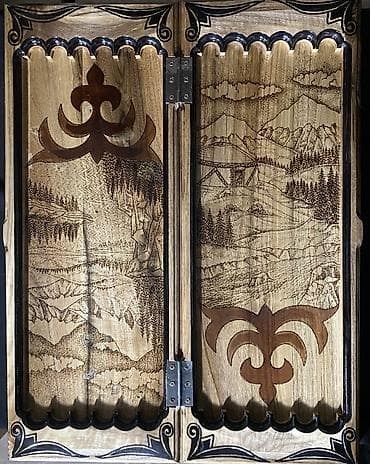 нарду: Шахматы нарды два в одном всё Новое все в комплекте!! Цены разные — 5