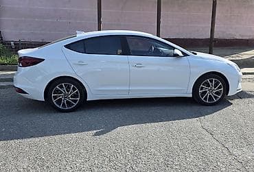 hyundai elantra 2023: Hyundai Elantra: 2019 г., 1.6 л, Автомат, Бензин, Седан — 4