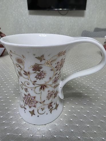 лошка вилка: Набор из 2 фарфоровых кружек с цветочным декором - Материал: тонкий — 3