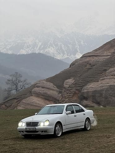 Транспорт: Mercedes-Benz E-Class: 2001 г., 4.3 л, Автомат, Бензин, Седан — 2