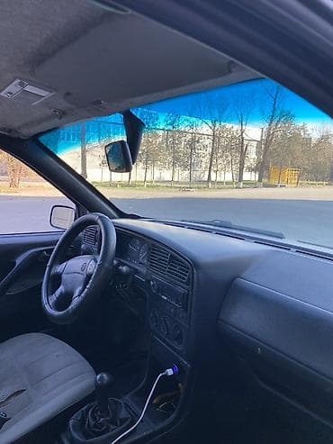 машина за 2000 долларов в бишкеке: Volkswagen Passat: 1999 г., 2 л, Механика, Бензин, Седан — 6