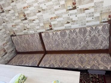 Мебельные гарнитуры: Кухонный угловой диван (обеденный уголок) - Конфигурация: три секции — 1