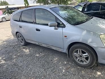 Унаа сатуу: Honda Stream: 2001 г., 1.7 л, Кол менен иштөөчү, Бензин, Вэн/Минивэн — 2