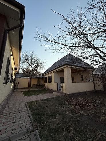 4 bedroom: В продаже добротный дом в районе Ахунбаева/Бакаева 2 линия от — 4