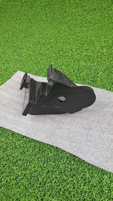 e46: Кронштейн бампера Направление: Перед.пластмассовый Примечание: 694593 — 1