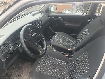 bwb e34: Volkswagen Golf: 1993 г., 1.8 л, Механика, Бензин, Хэтчбэк — 5