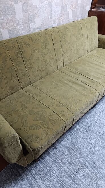 стол с книжным шкафом: Комплект мягкой мебели, Б/у, Самовывоз — 2