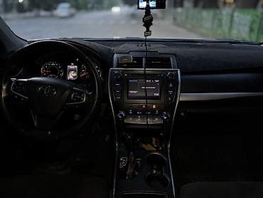крышки радиатора: Toyota Camry: 2016 г., 2.5 л, Автомат, Бензин, Седан — 8