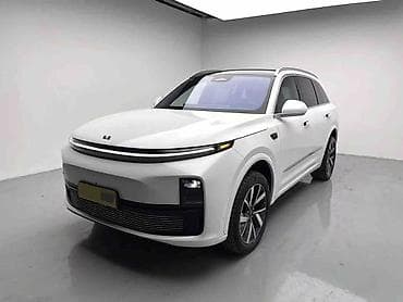 Lixiang L7: 2023 г., 1.5 л, Автомат, Гибрид, Кроссовер