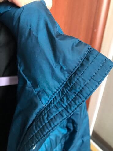 кен булун: Продаю мужской легкий пуховик Lining. Размер S. Состояние 9/10(см — 2