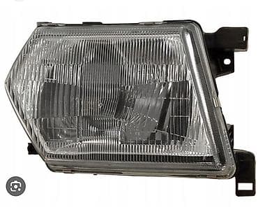 one x: Передняя левая фара Nissan Новый — 1