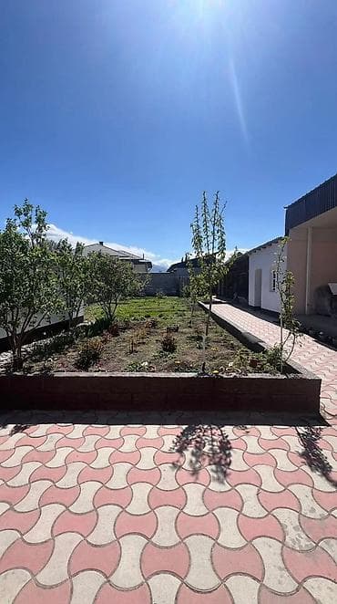 куплю участок дача: Продаётся дом в селе Заречное. 15 минут от города, вода, свет — 1