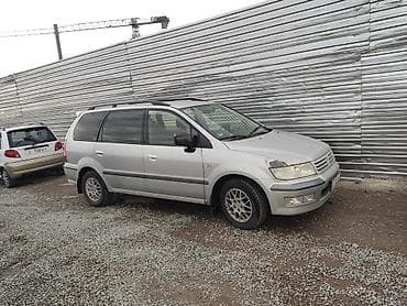 lancer 9: Mitsubishi Space Wagon: 1999 г., 2 л, Механика, Бензин, Минивэн — 5