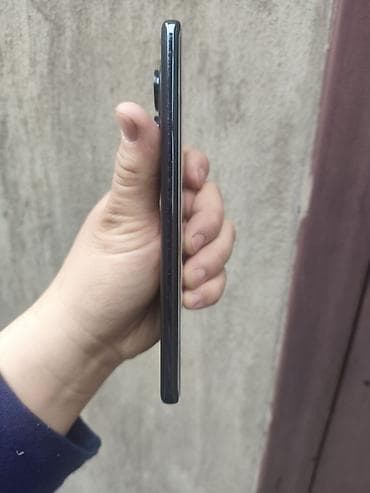 поко f2: Redmi, Redmi Note 14 Pro, Б/у, 256 ГБ, цвет - Черный, 2 SIM — 8