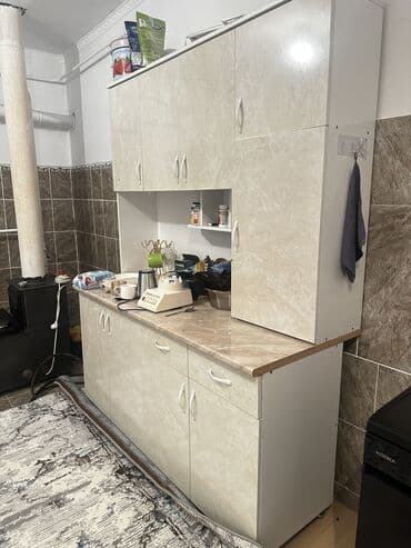 продам кухонный гарнитур: Продаю кухонный гарнитур состояние отличное 👍 все рабочие Высота 2 м — 2