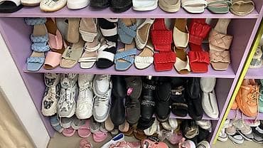 кийит: Продаю срочно 
Скидки! Скидки! Скидки! 
Все по 550 сом — 2