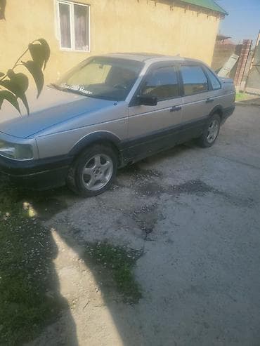 daewoo lasetti: Volkswagen Passat: 1989 г., 1.8 л, Бензин, Седан — 7