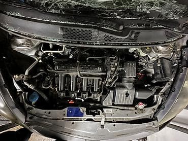 egs: Бензиновый мотор Honda 2005 г., 1.4 л, Б/у, Оригинал, Германия — 1