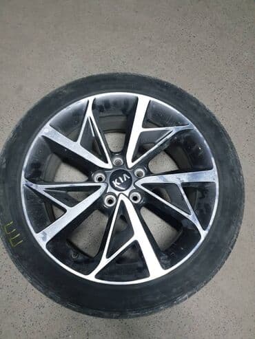 продаю титан диск на ниву: Литые Диски R 16 Kia, 1 шт, отверстий - 5, Б/у — 1