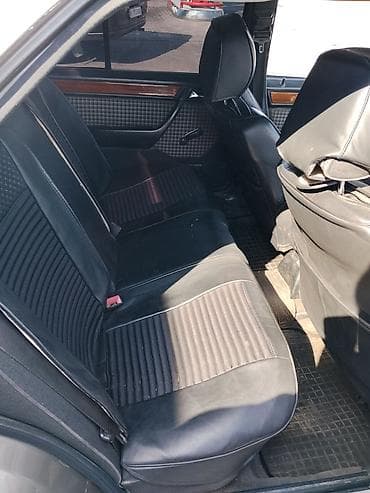 м111: Mercedes-Benz E-Class: 1994 г., 2.2 л, Автомат, Бензин, Седан — 3