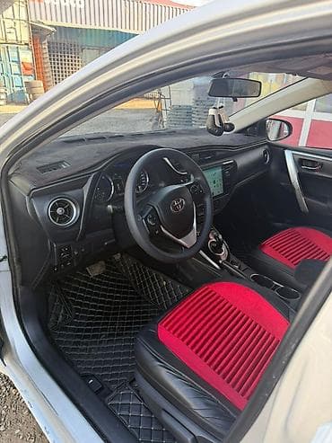 mazda 3 2005: Toyota Corolla: 2019 г., 1.8 л, Автомат, Электромобиль, Седан — 5