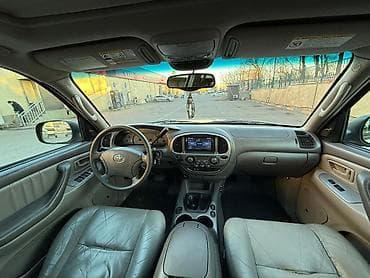 с4 2 3: Toyota Sequoia: 2003 г., Бензин, Внедорожник — 6