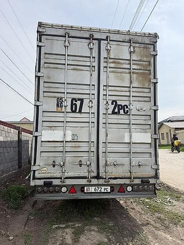 step wgn: Тягач, Renault, 2010 г., Тентованный — 10