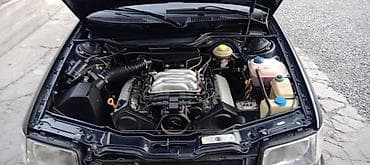 Audi 100: 1993 г., 2.6 л, Механика, Бензин, Седан — 4