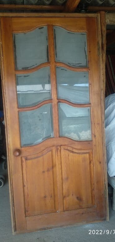 кухонный шкаф с мойкой: Межкомнатная дверь со стеклом — 2