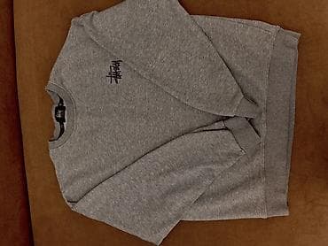 Толстовка Stussy M - Классический крой без капюшона, круглая