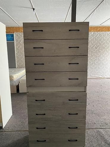 Тумбы и подставки: Комоды на заказ — 2
