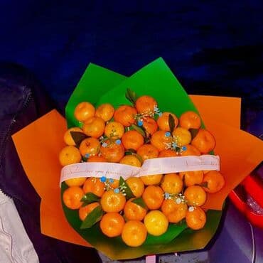 Гирлянды: ​Сияющий витаминный заряд 🍊✨ ​Это не просто букет, а готовое — 3