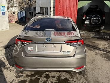 corolla 2004: Toyota Corolla: 2020 г., 1.8 л, Вариатор, Гибрид, Седан — 4