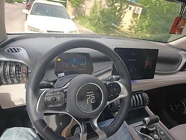 byd dolphin 2025: BYD Yuan: 2025 г., Электромобиль — 10