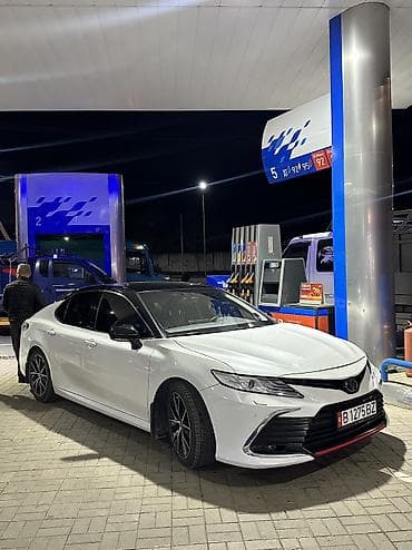 1000 к: Toyota Camry: 2021 г., 2.5 л, Автомат, Бензин — 7